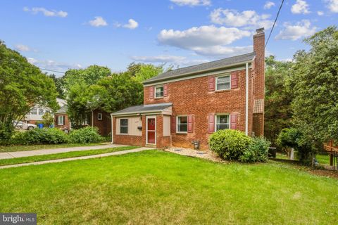 Homes For Sale - 5803 Dewey St<br/> LANDOVER, MD 20785
