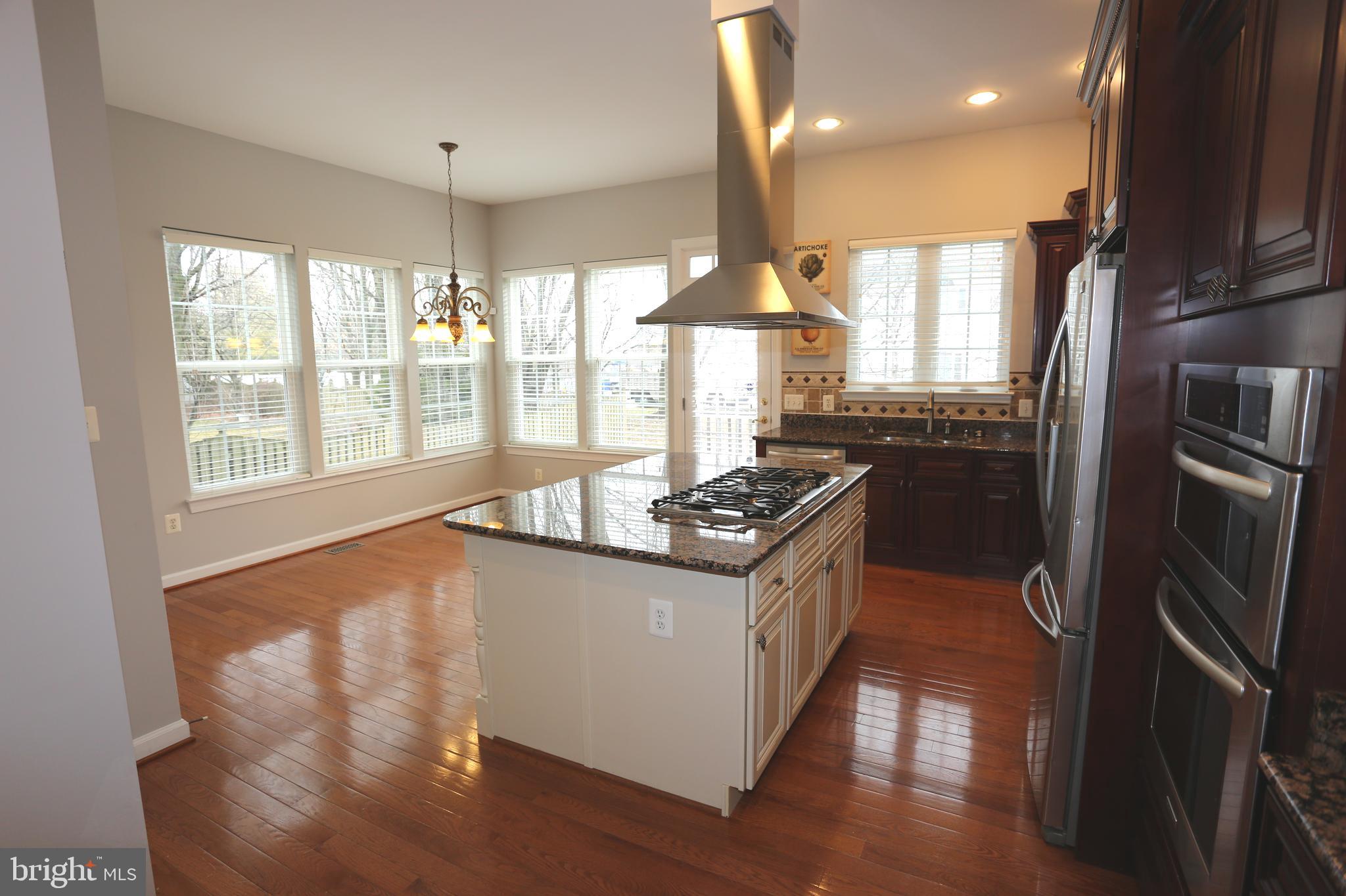 POTOMAC OAKS - Residential