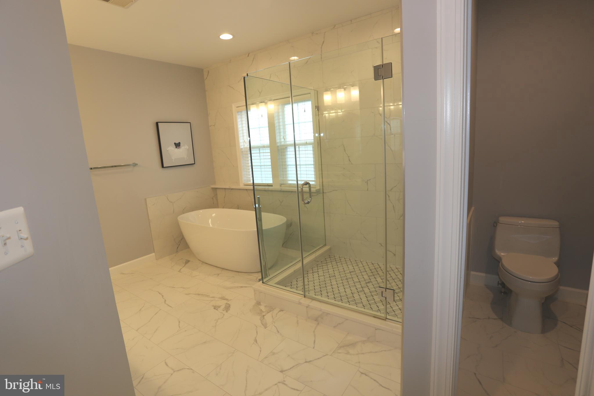 POTOMAC OAKS - Residential