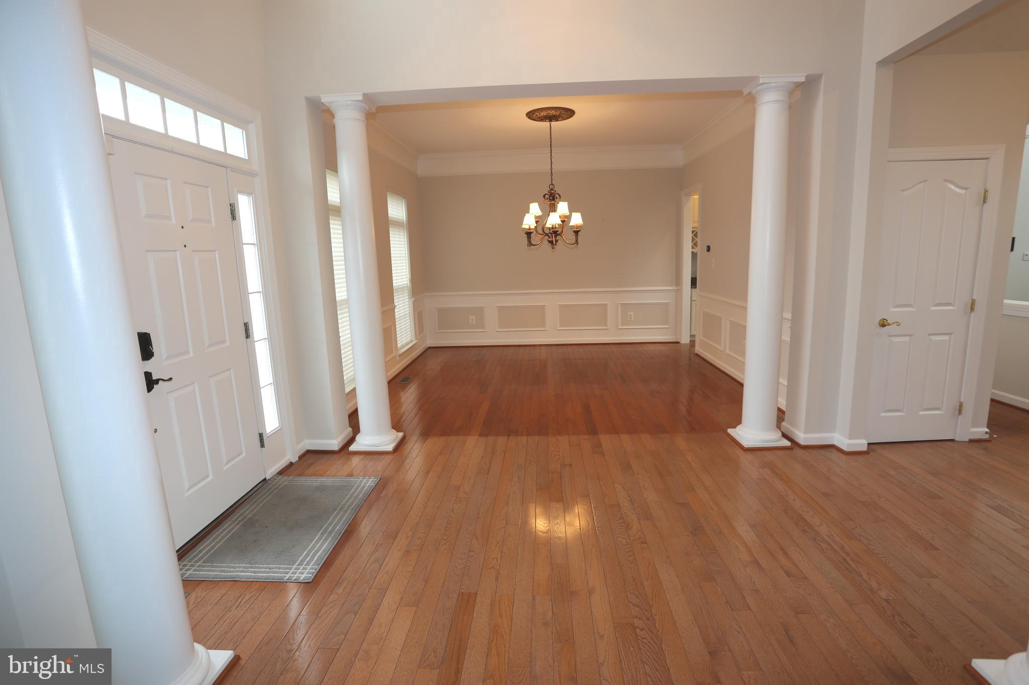 POTOMAC OAKS - Residential