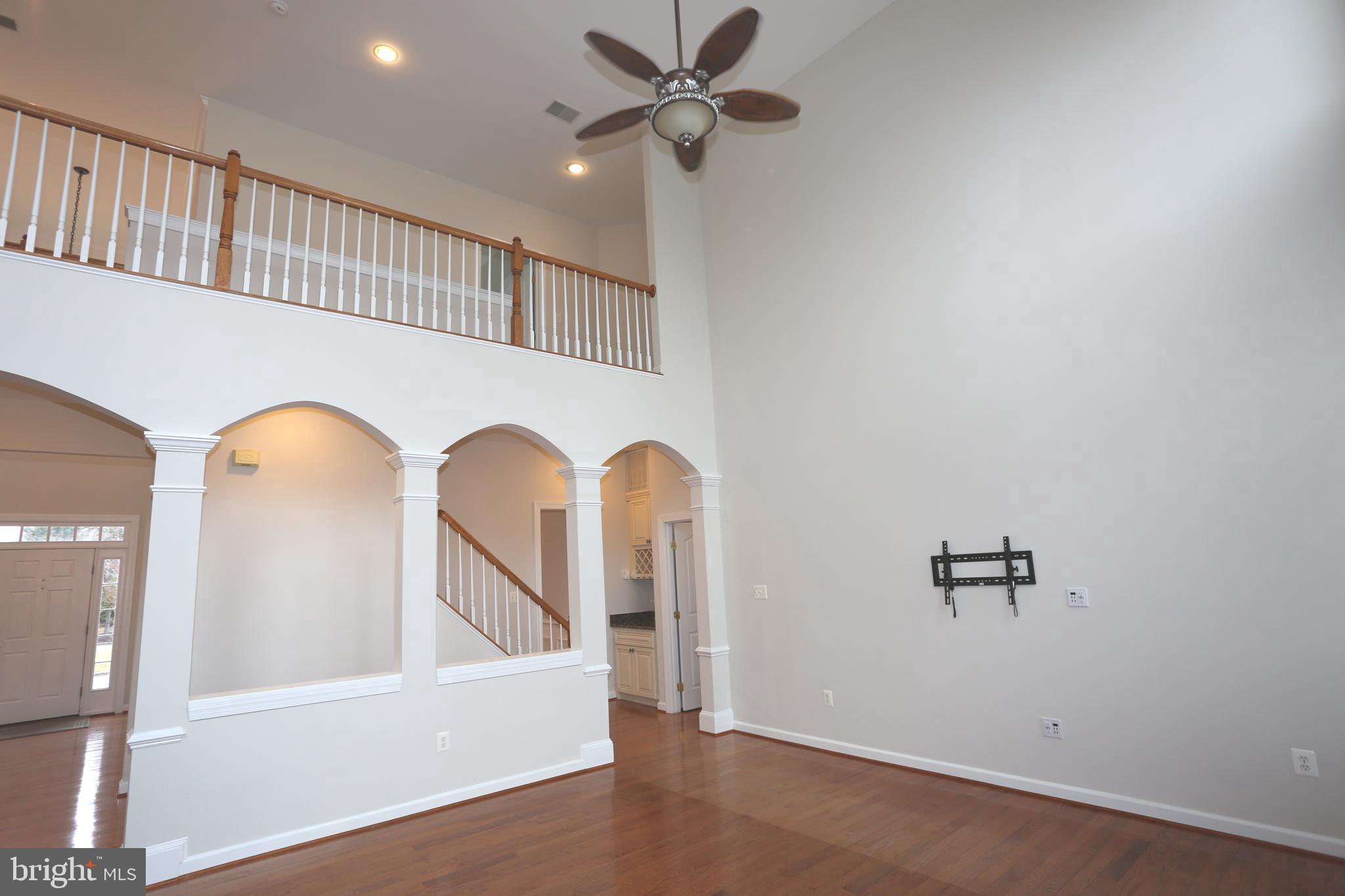 POTOMAC OAKS - Residential