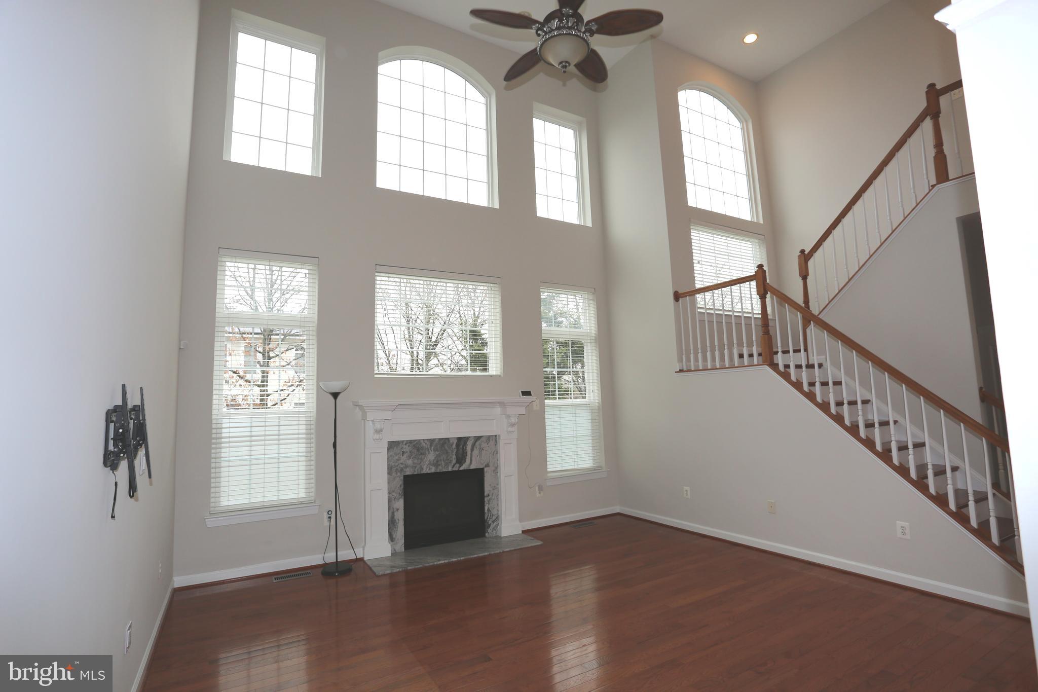 POTOMAC OAKS - Residential