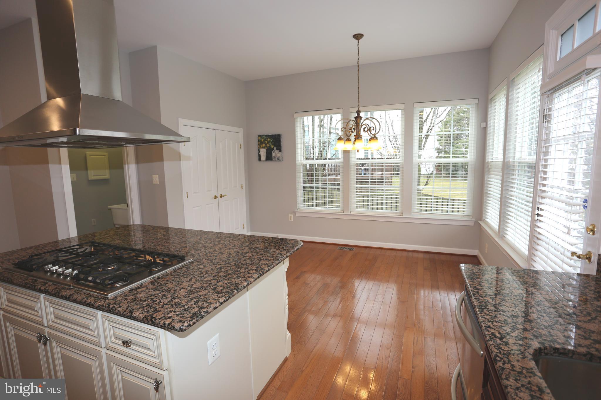 POTOMAC OAKS - Residential