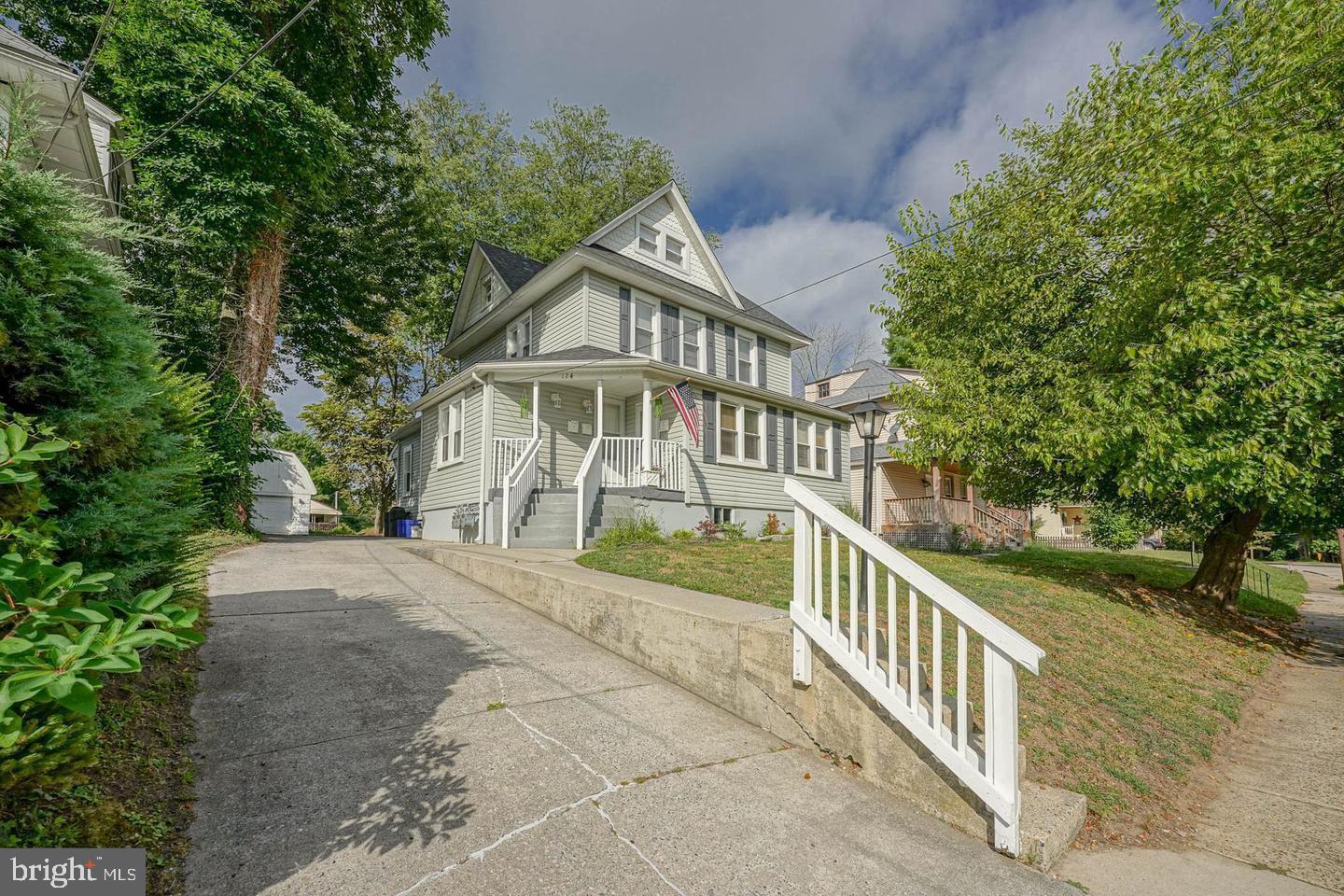 124 GARFIELD AVENUE