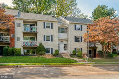 Photo of 2 Brooking Court #102, LUTHERVILLE TIMONIUM, MD 21093 (MLS # MDBC2142314)