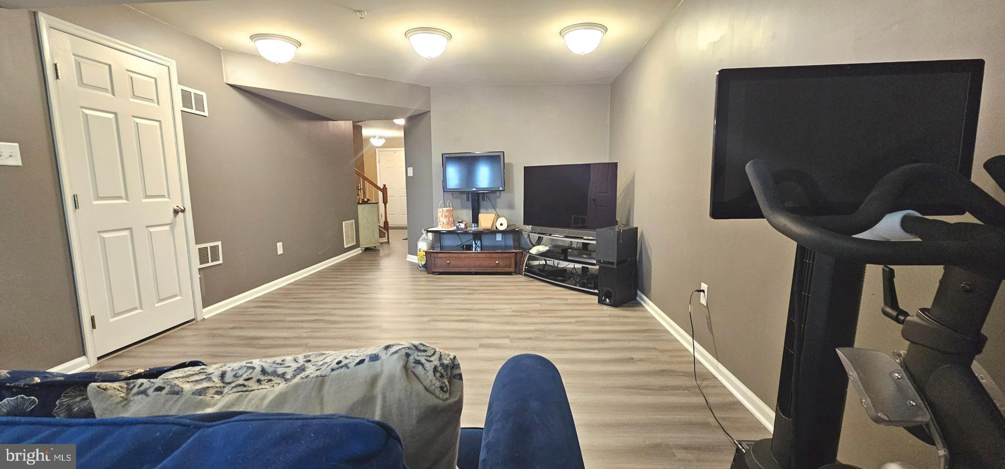 TANYARD SPRINGS - Residential