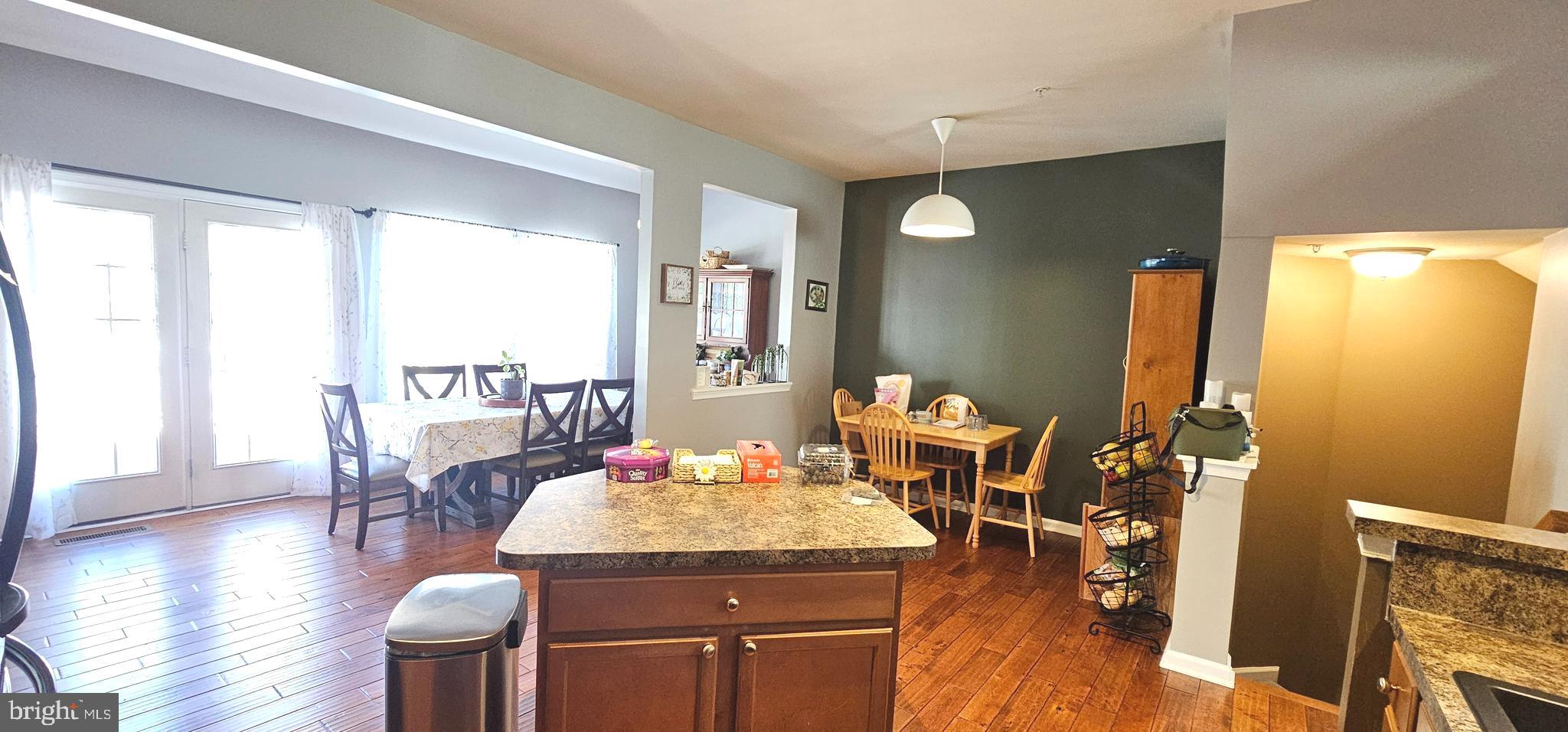 TANYARD SPRINGS - Residential