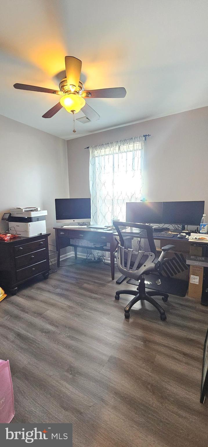 TANYARD SPRINGS - Residential