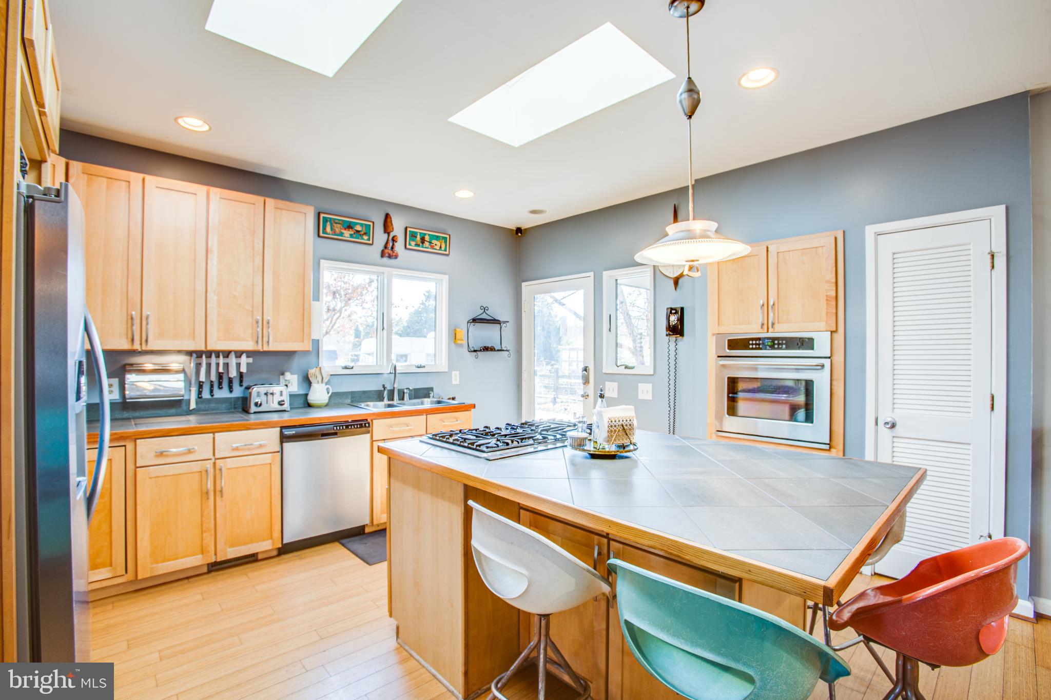 NORMANDY VILLAGE - Residential