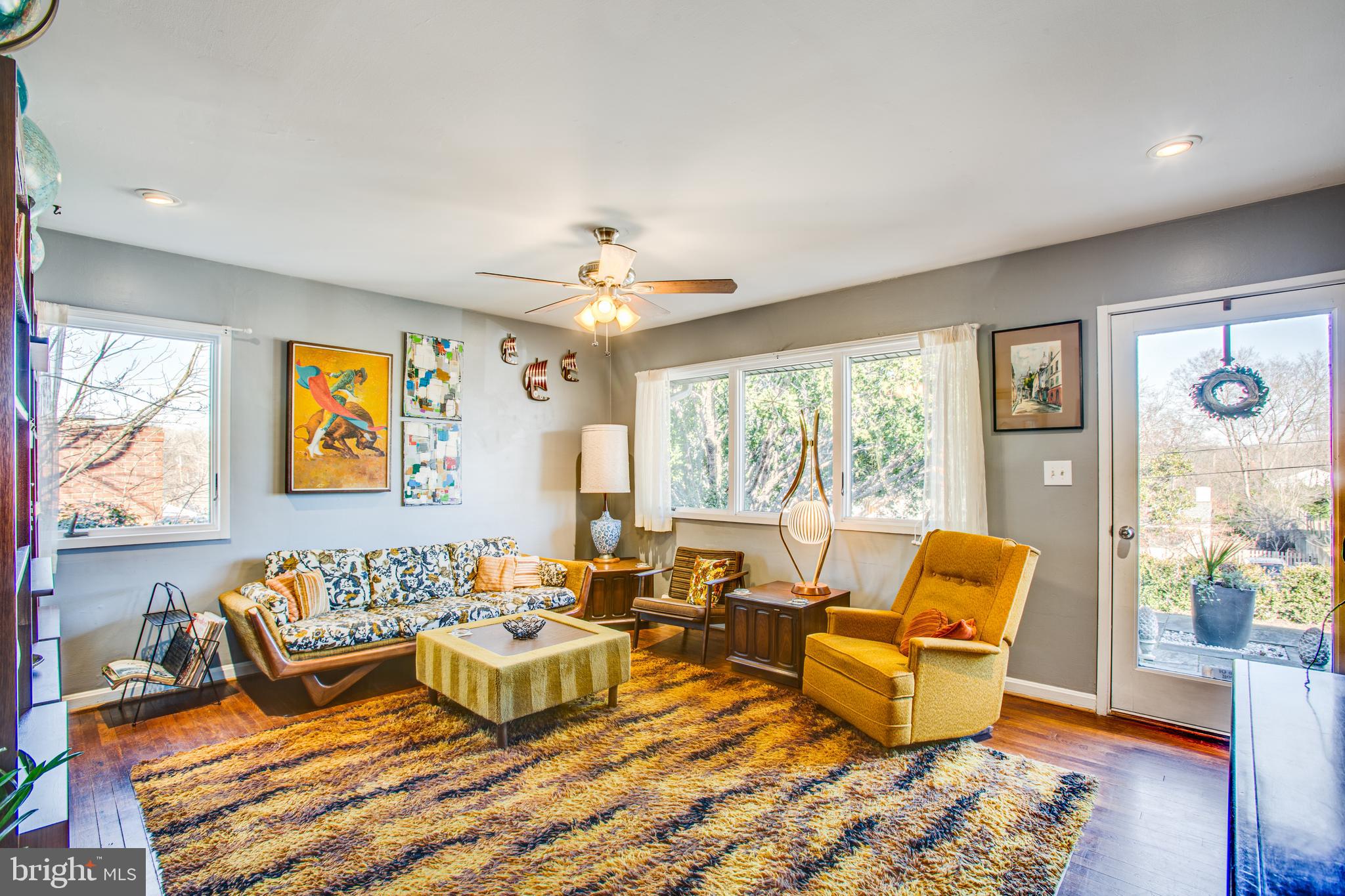 NORMANDY VILLAGE - Residential