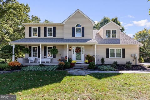 Photo of 164 Pinehurst Way, GILBERTSVILLE, PA 19525 (MLS # PAMC2196978)