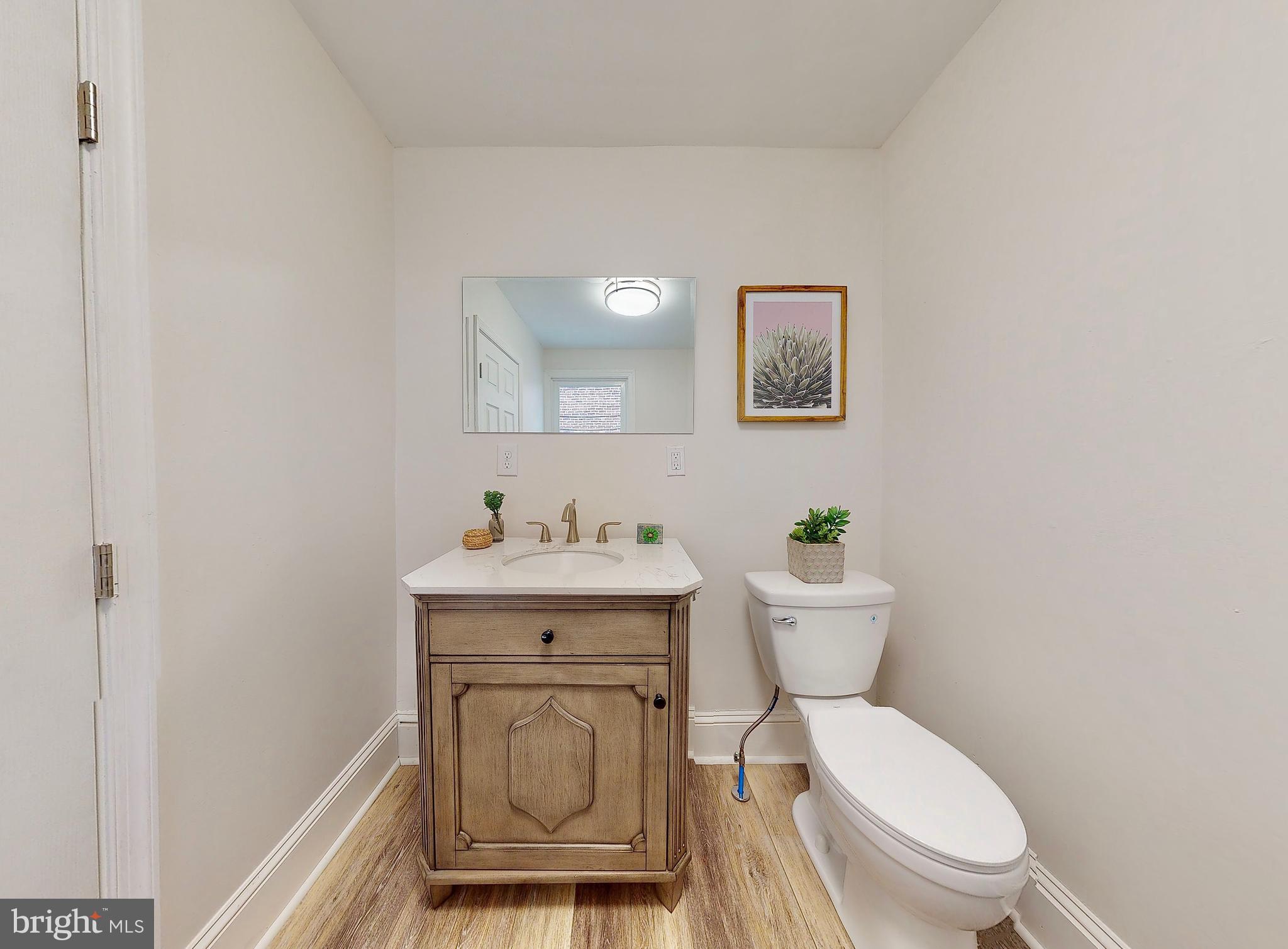 EAST FALLS - Residential