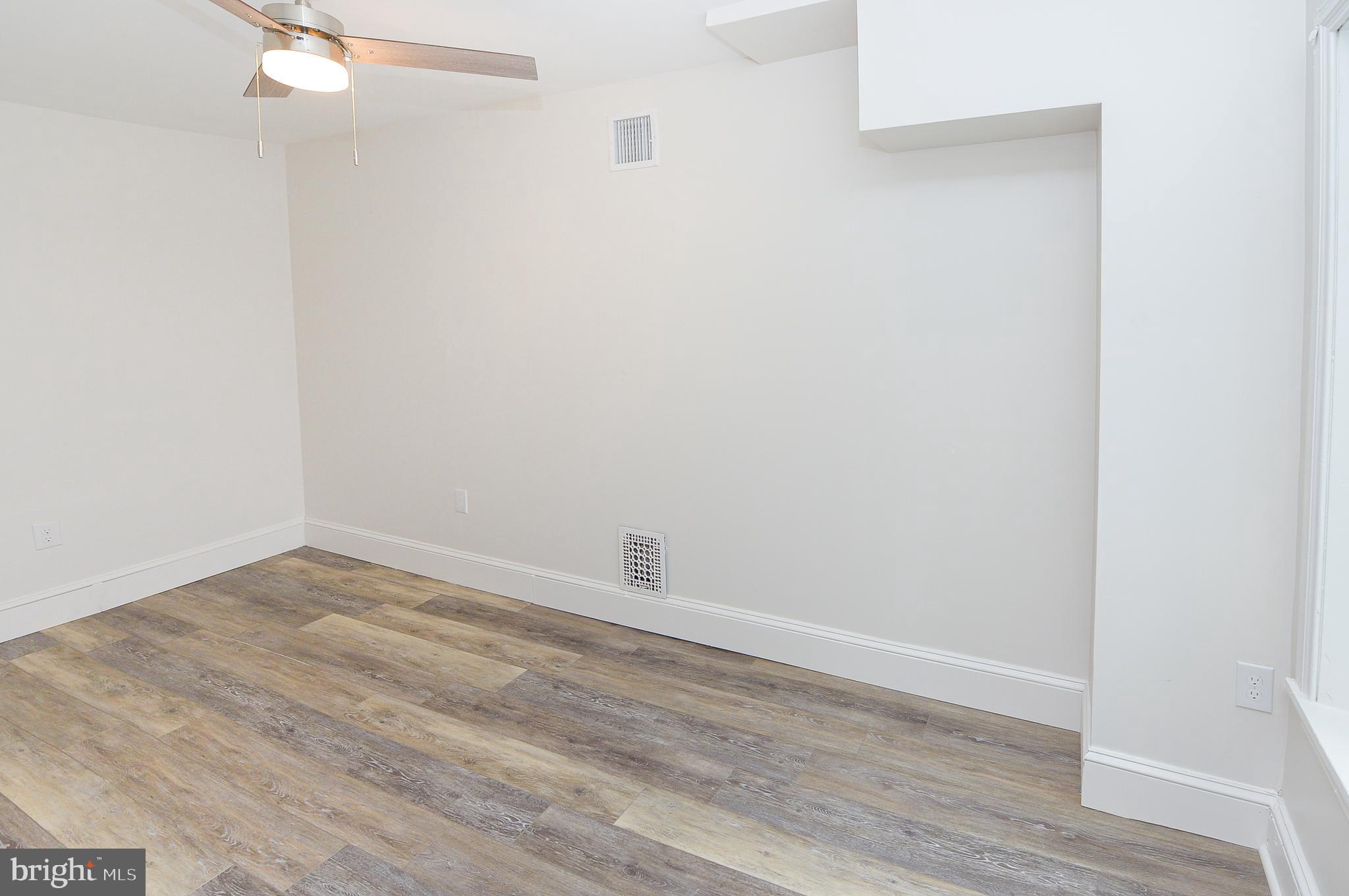 EAST FALLS - Residential