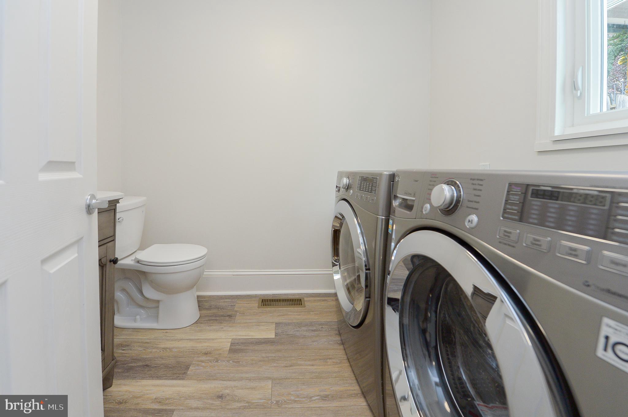 EAST FALLS - Residential