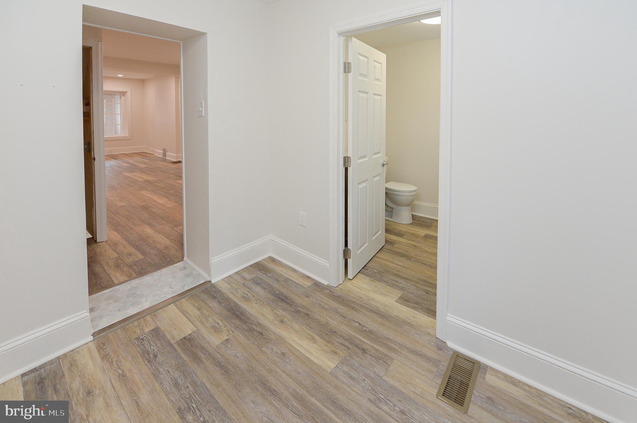 EAST FALLS - Residential