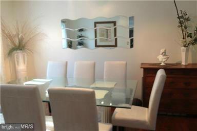 SOUTH HAMPTON SUB - Residential