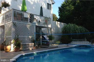 SOUTH HAMPTON SUB - Residential