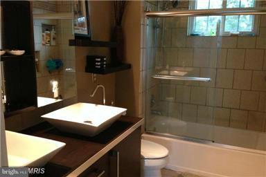 SOUTH HAMPTON SUB - Residential