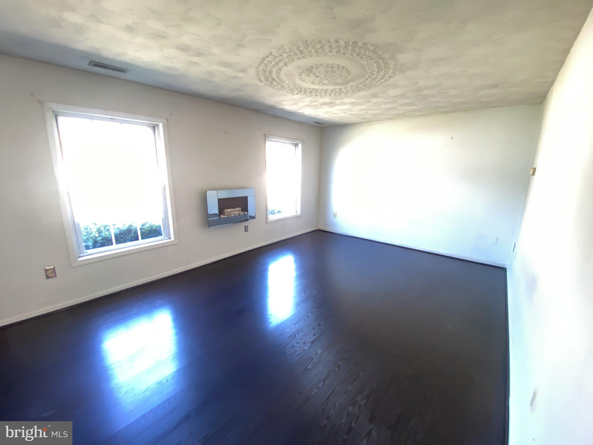 6420 UNION COURT