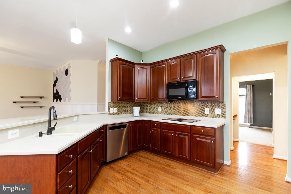 THE RESERVE AT MOORHEAD - Residential