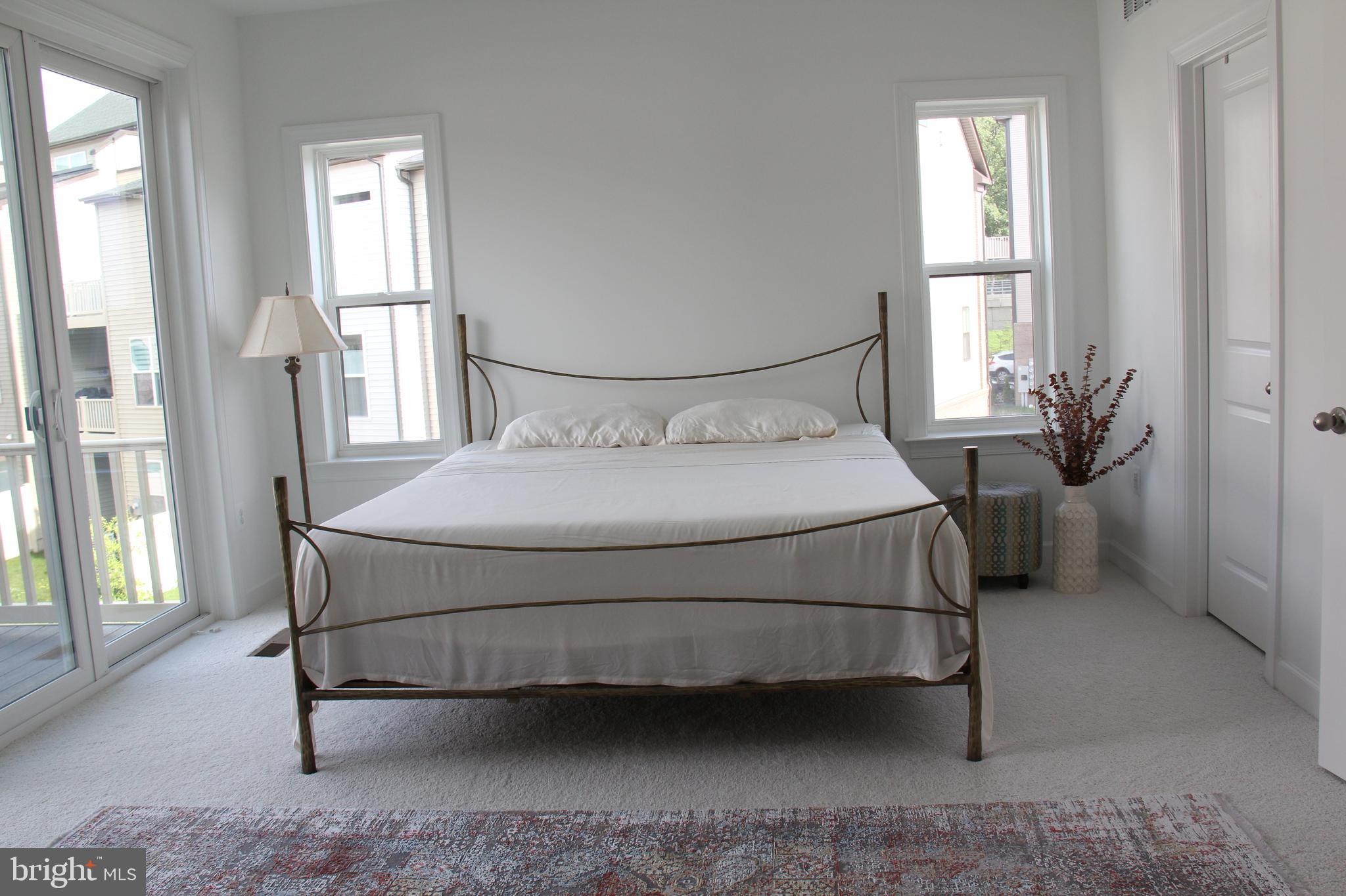 THE BOULEVARDS AT WESTFIELDS - Residential Lease