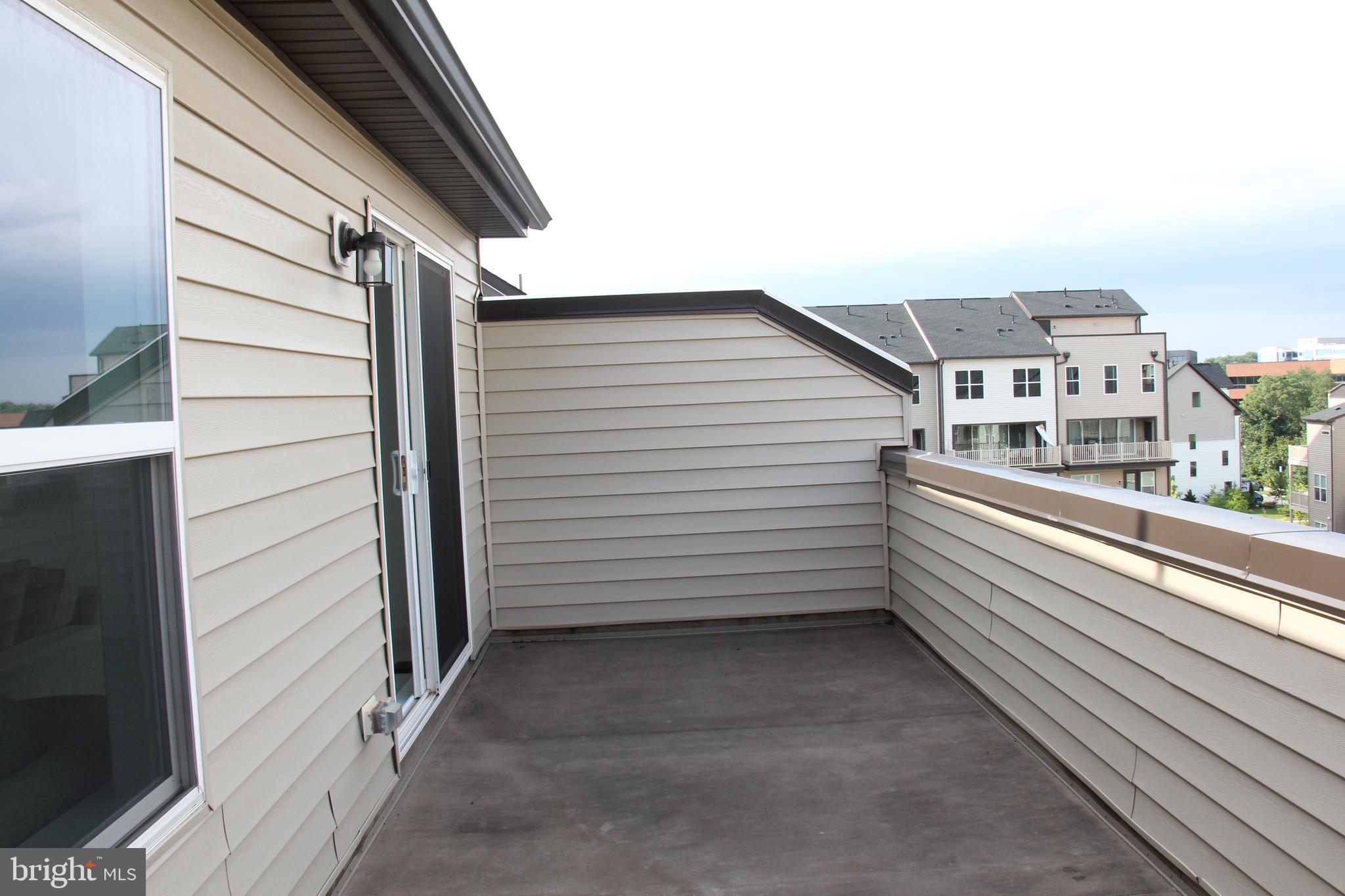 THE BOULEVARDS AT WESTFIELDS - Residential Lease