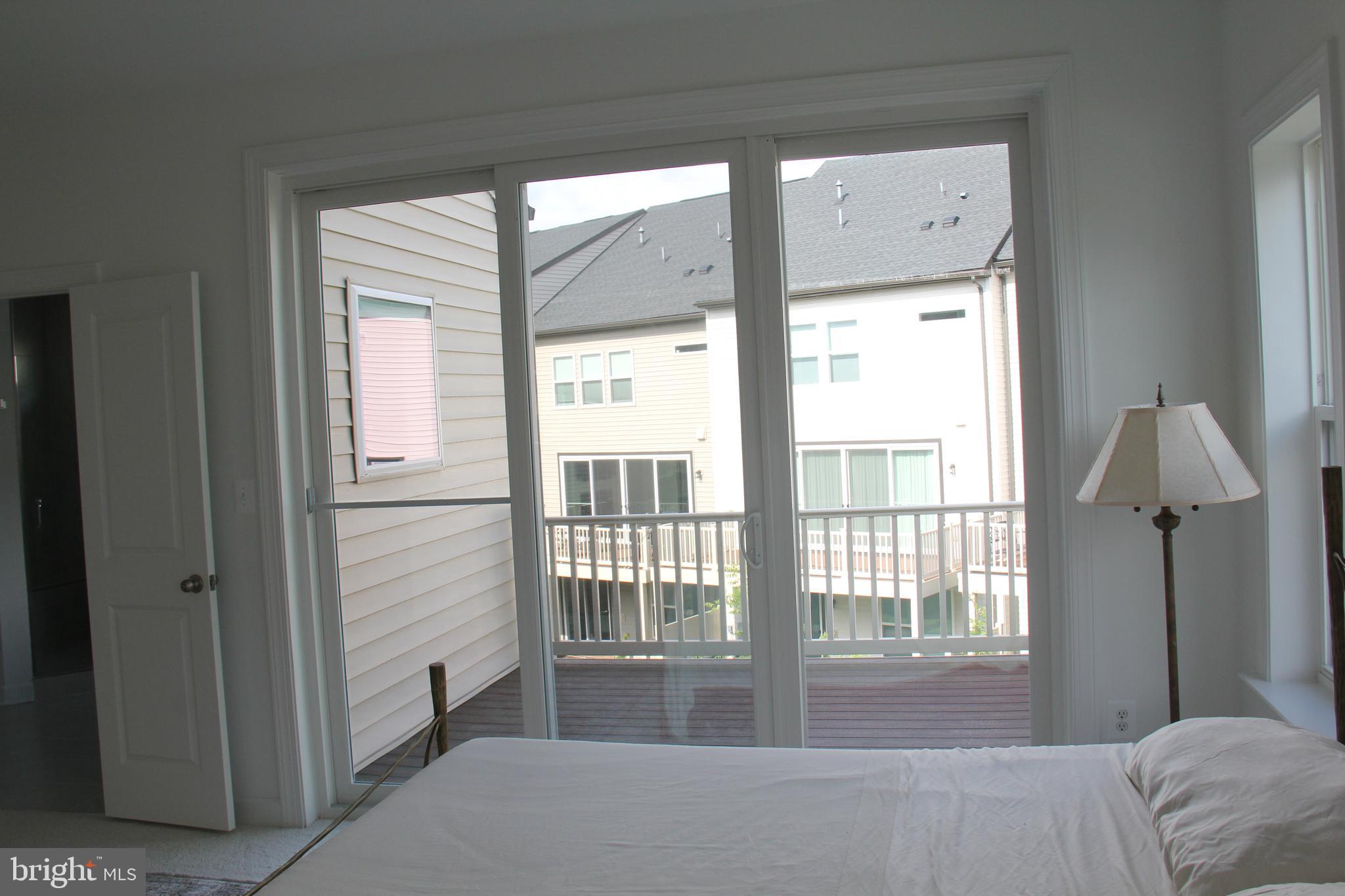 THE BOULEVARDS AT WESTFIELDS - Residential Lease