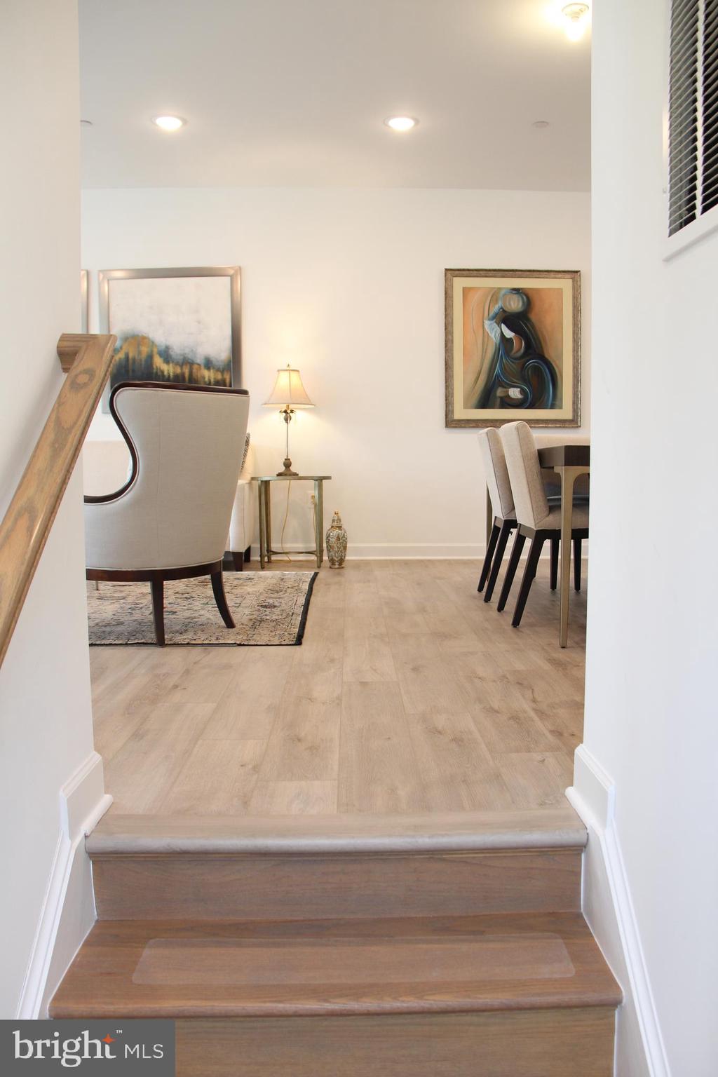 THE BOULEVARDS AT WESTFIELDS - Residential Lease