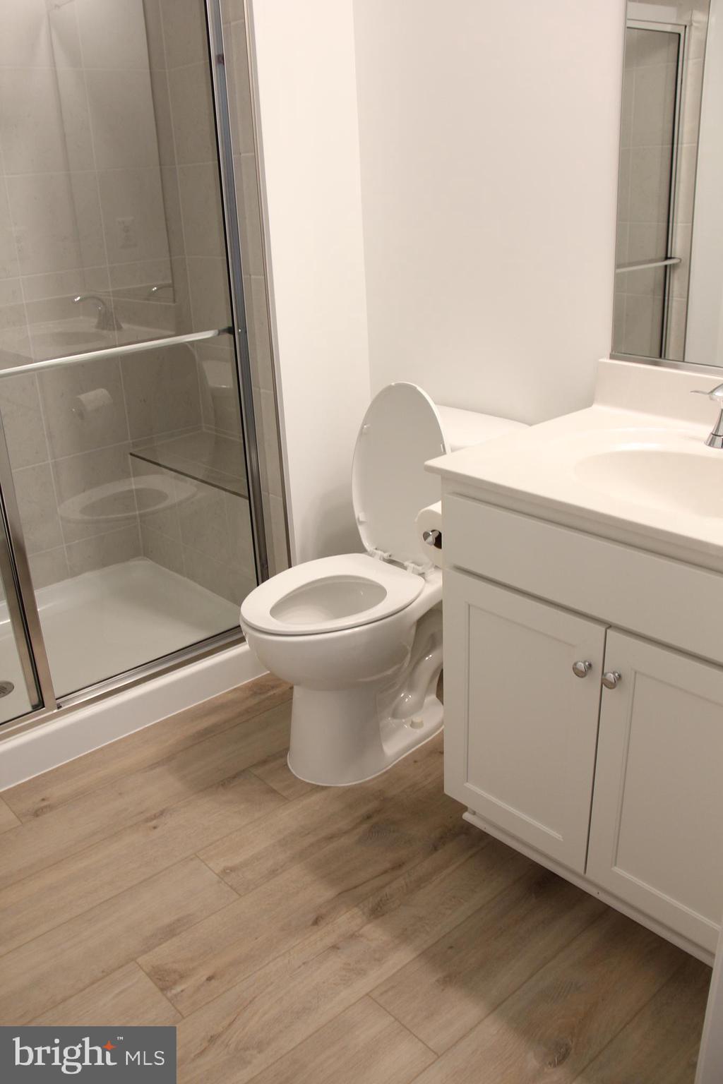 THE BOULEVARDS AT WESTFIELDS - Residential Lease