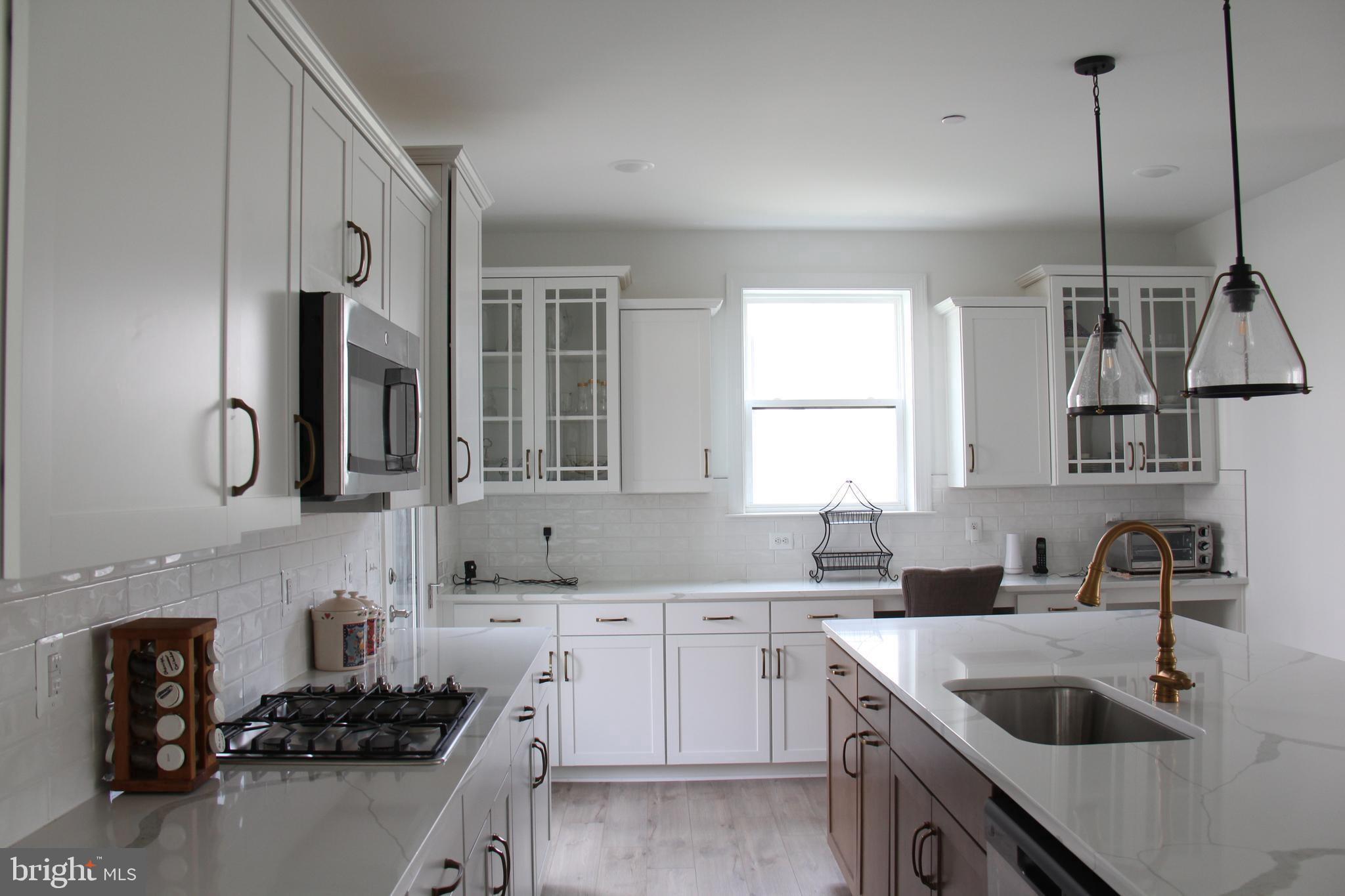 THE BOULEVARDS AT WESTFIELDS - Residential Lease