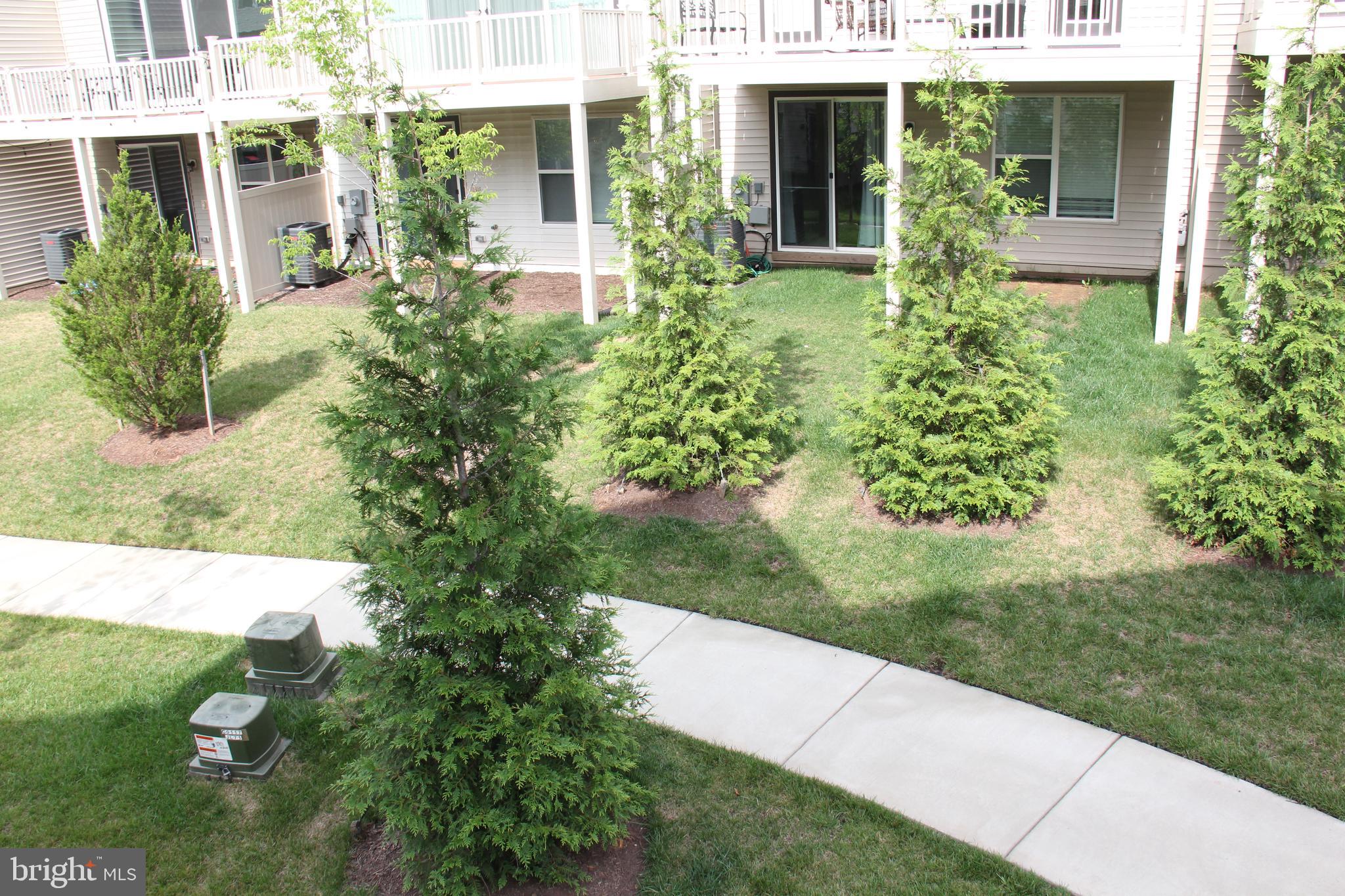 THE BOULEVARDS AT WESTFIELDS - Residential Lease