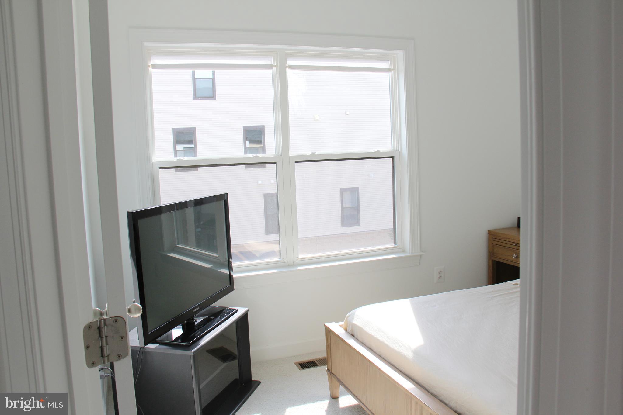 THE BOULEVARDS AT WESTFIELDS - Residential Lease