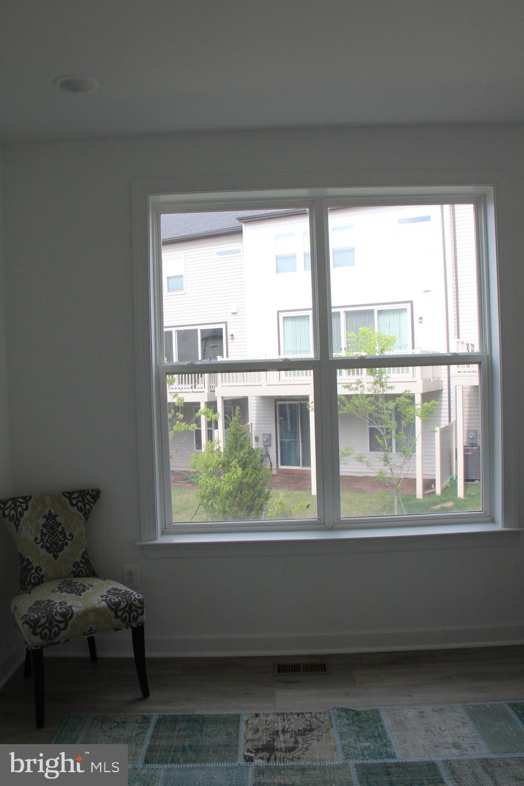 THE BOULEVARDS AT WESTFIELDS - Residential Lease