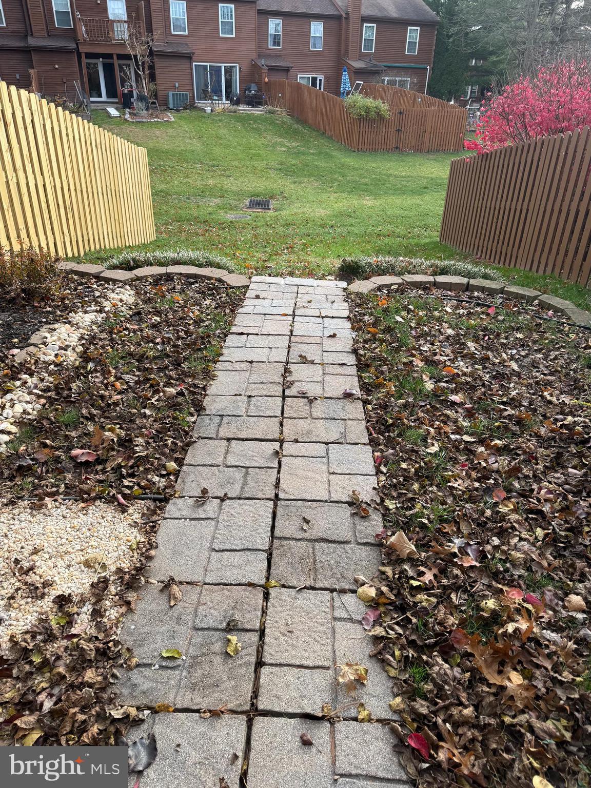 PERKIOMEN WOODS - Residential Lease