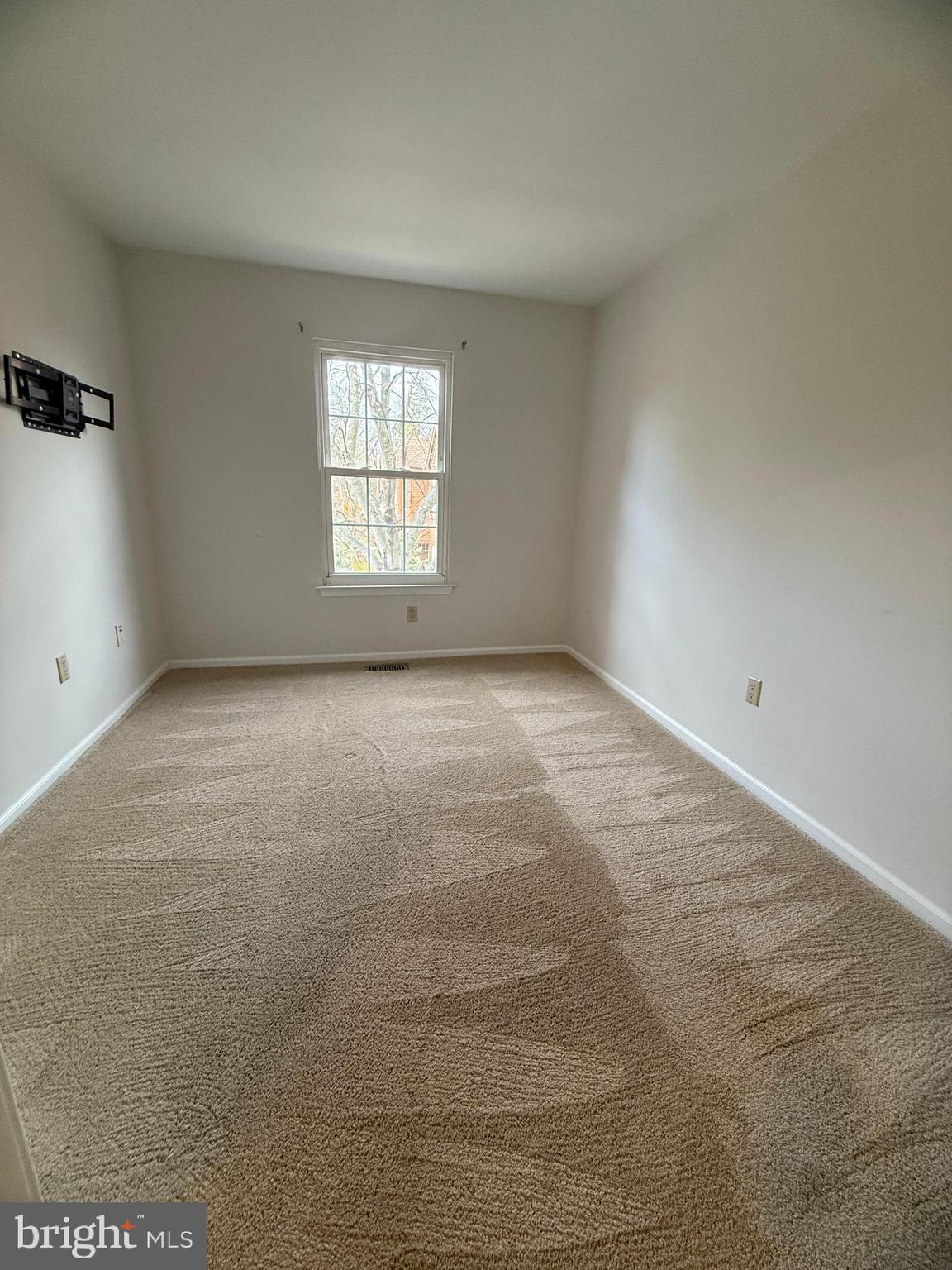 PERKIOMEN WOODS - Residential Lease