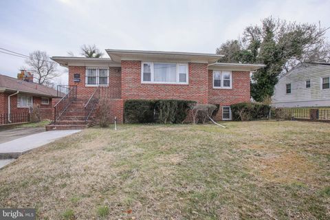 Homes For Sale - 6515 Adak Street<br/> CAPITOL HEIGHTS, MD 20743
