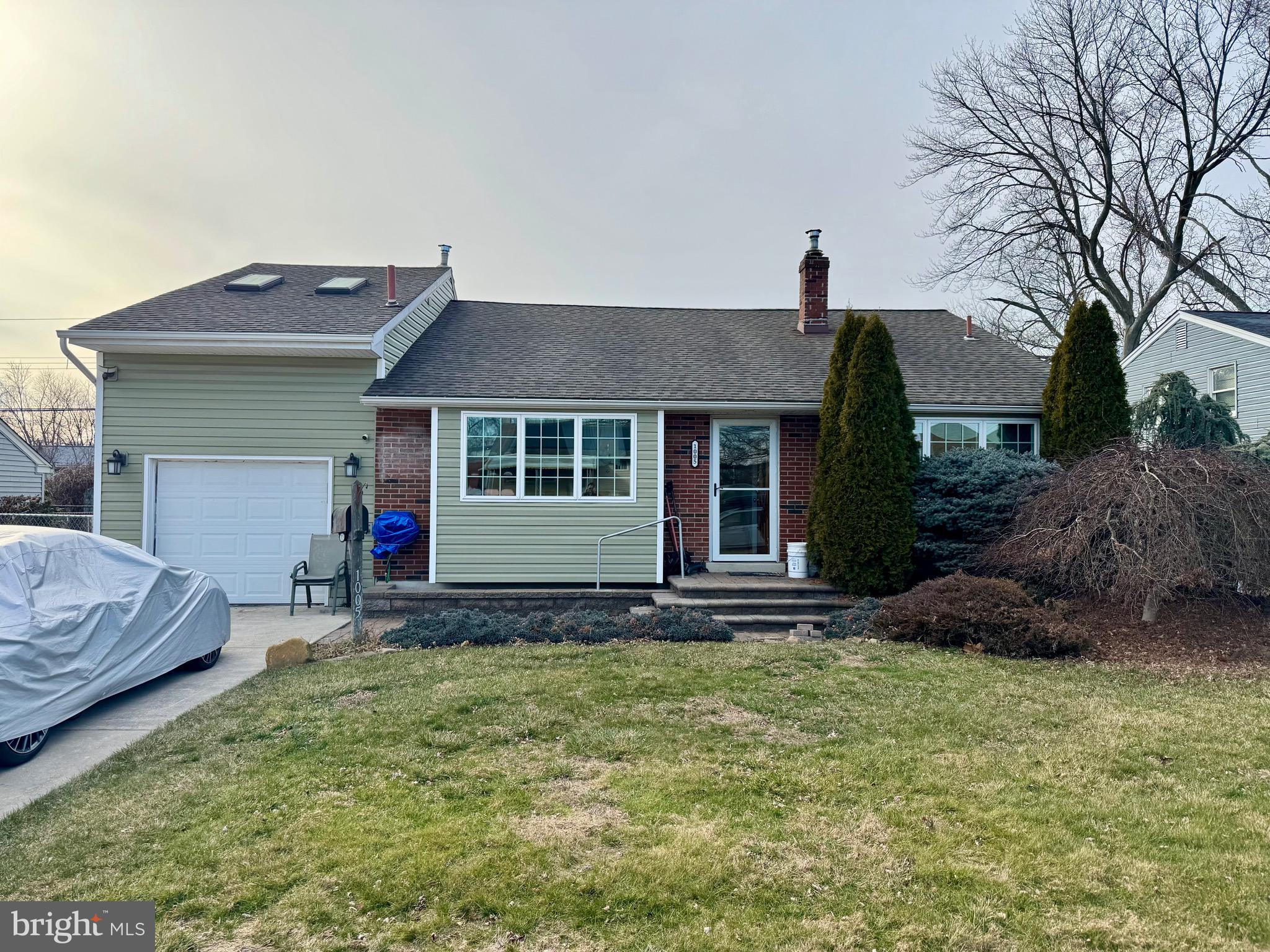 PENN VALLEY MANOR - Residential