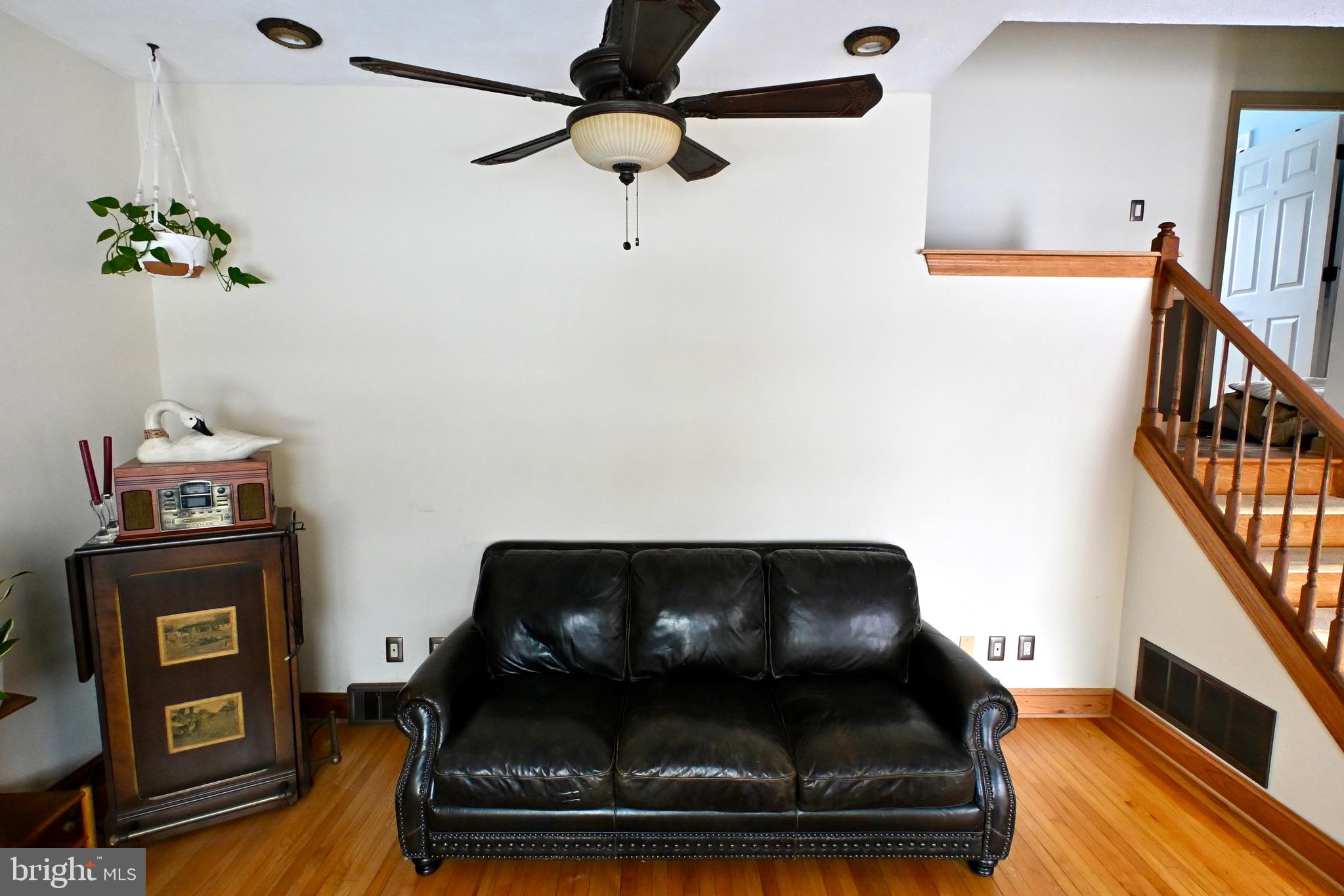 PENN VALLEY MANOR - Residential