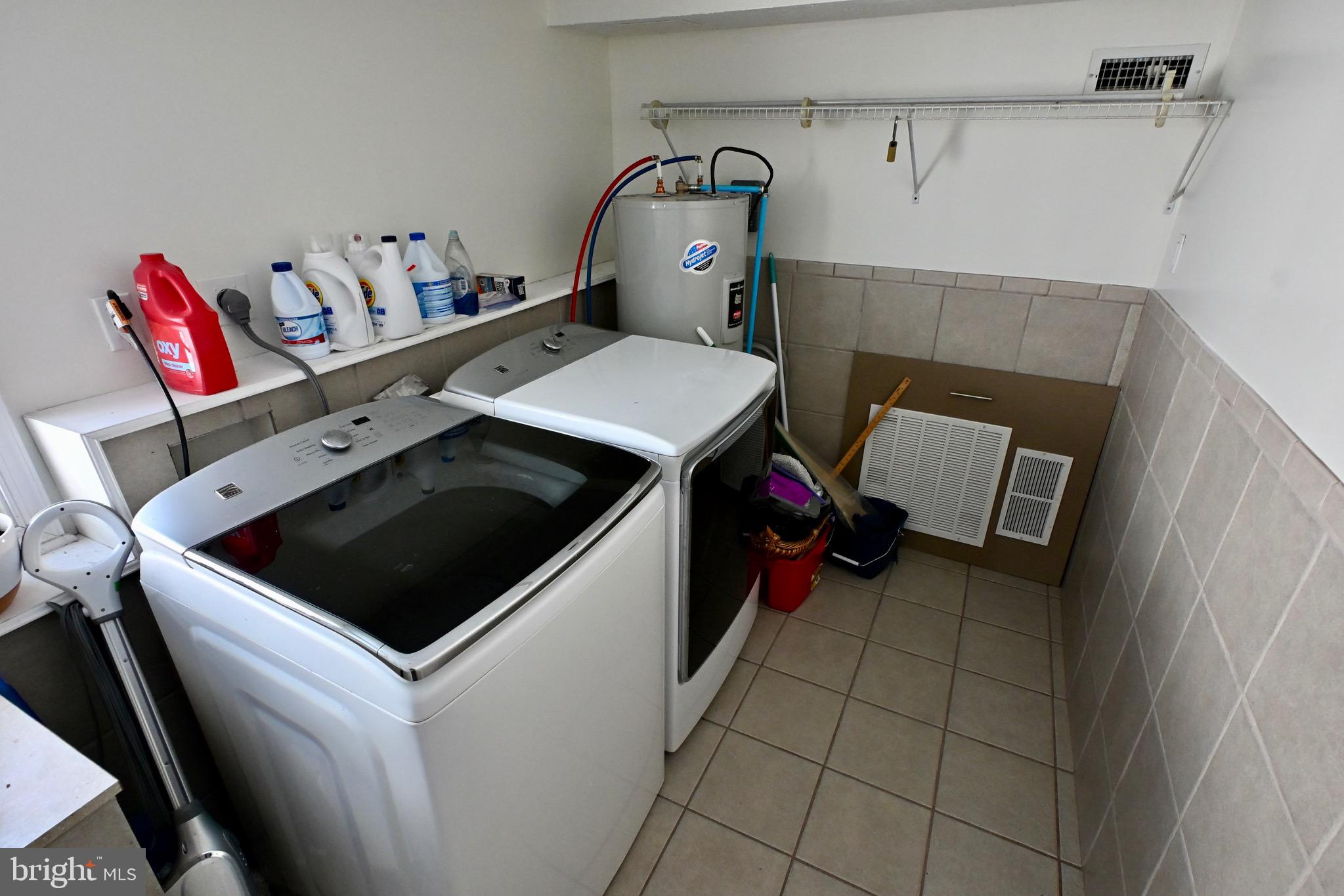 PENN VALLEY MANOR - Residential