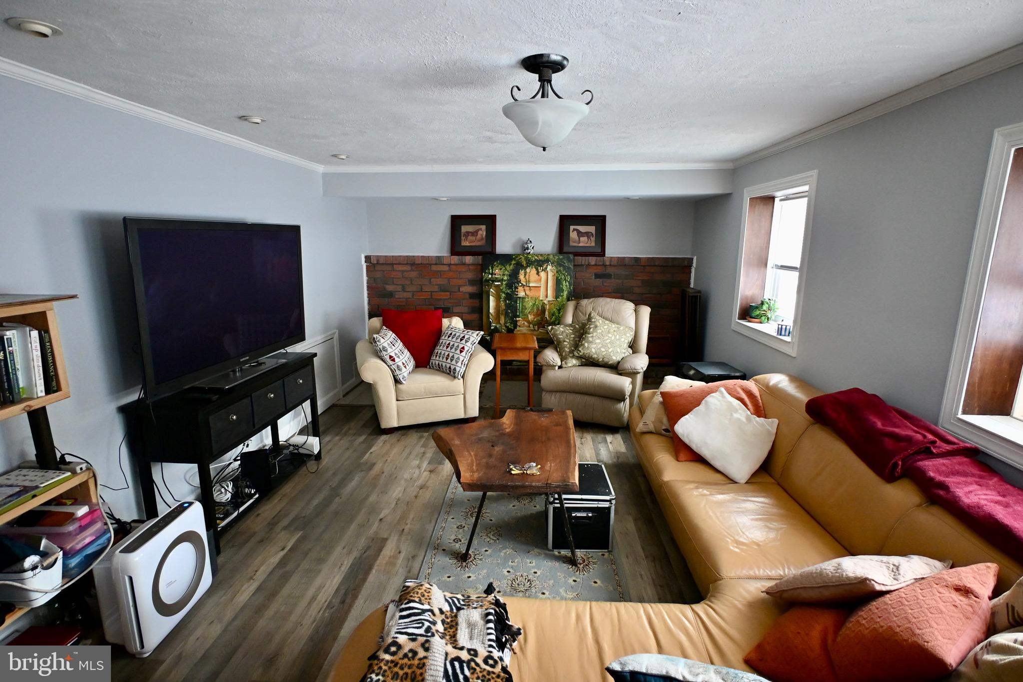 PENN VALLEY MANOR - Residential