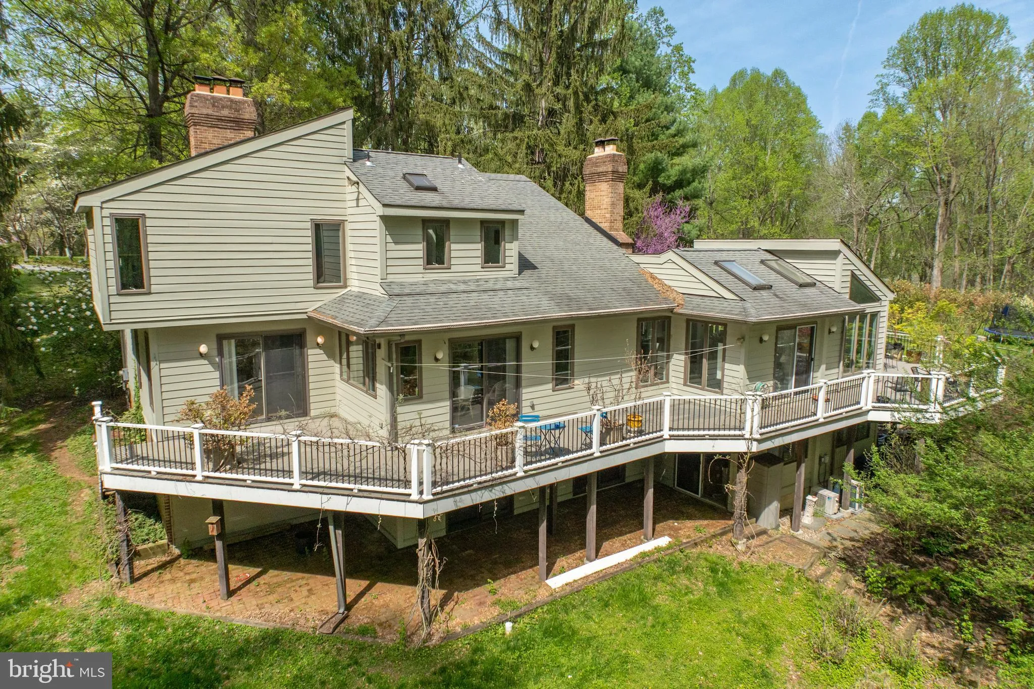 West Chester, Pennsylvania 19382, United States, 4 Bedrooms Bedrooms, ,4 BathroomsBathrooms,Residential,Pending,117953