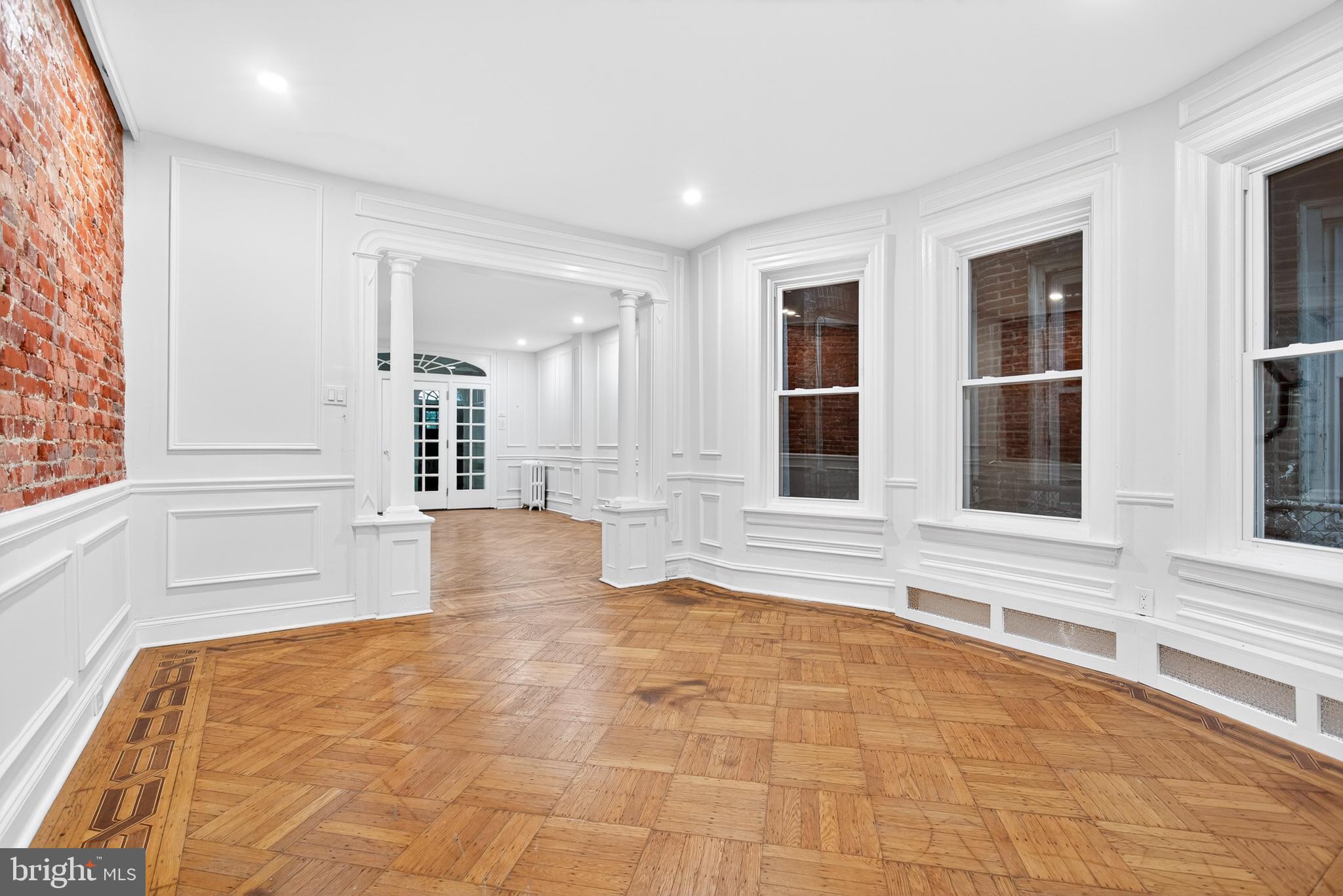 COBBS CREEK - Residential