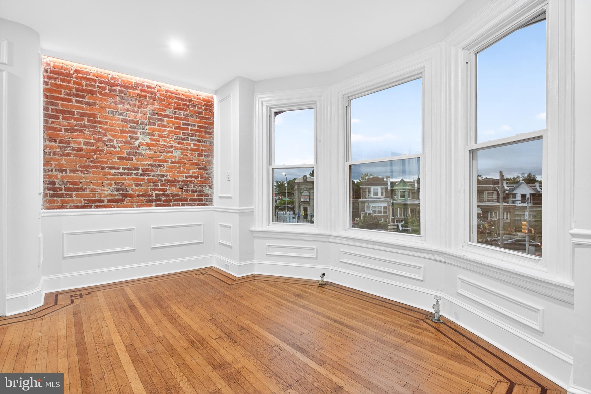 COBBS CREEK - Residential