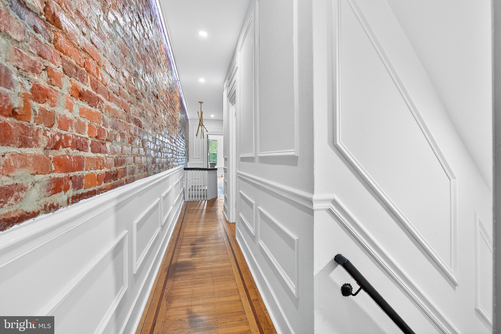 COBBS CREEK - Residential