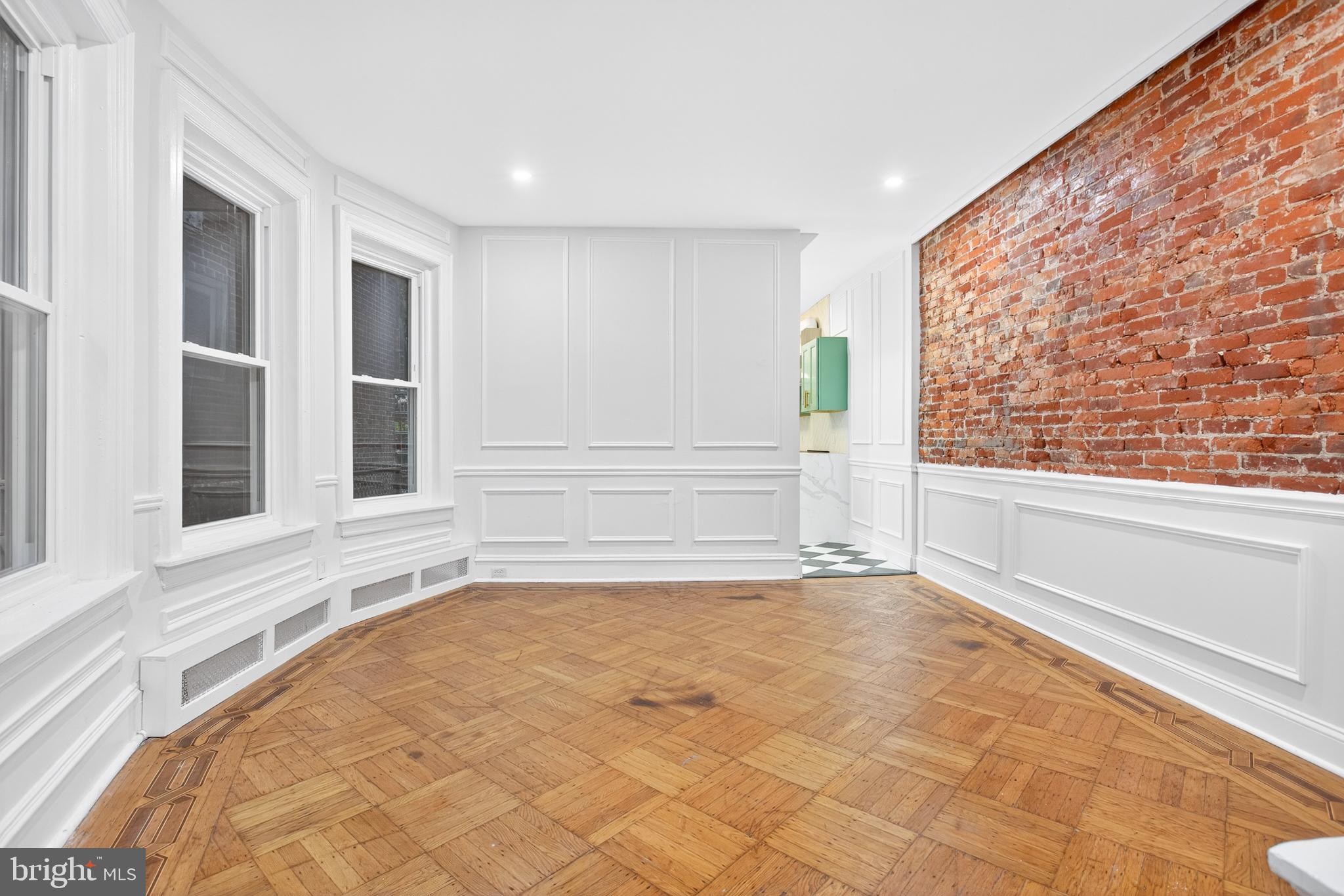 COBBS CREEK - Residential