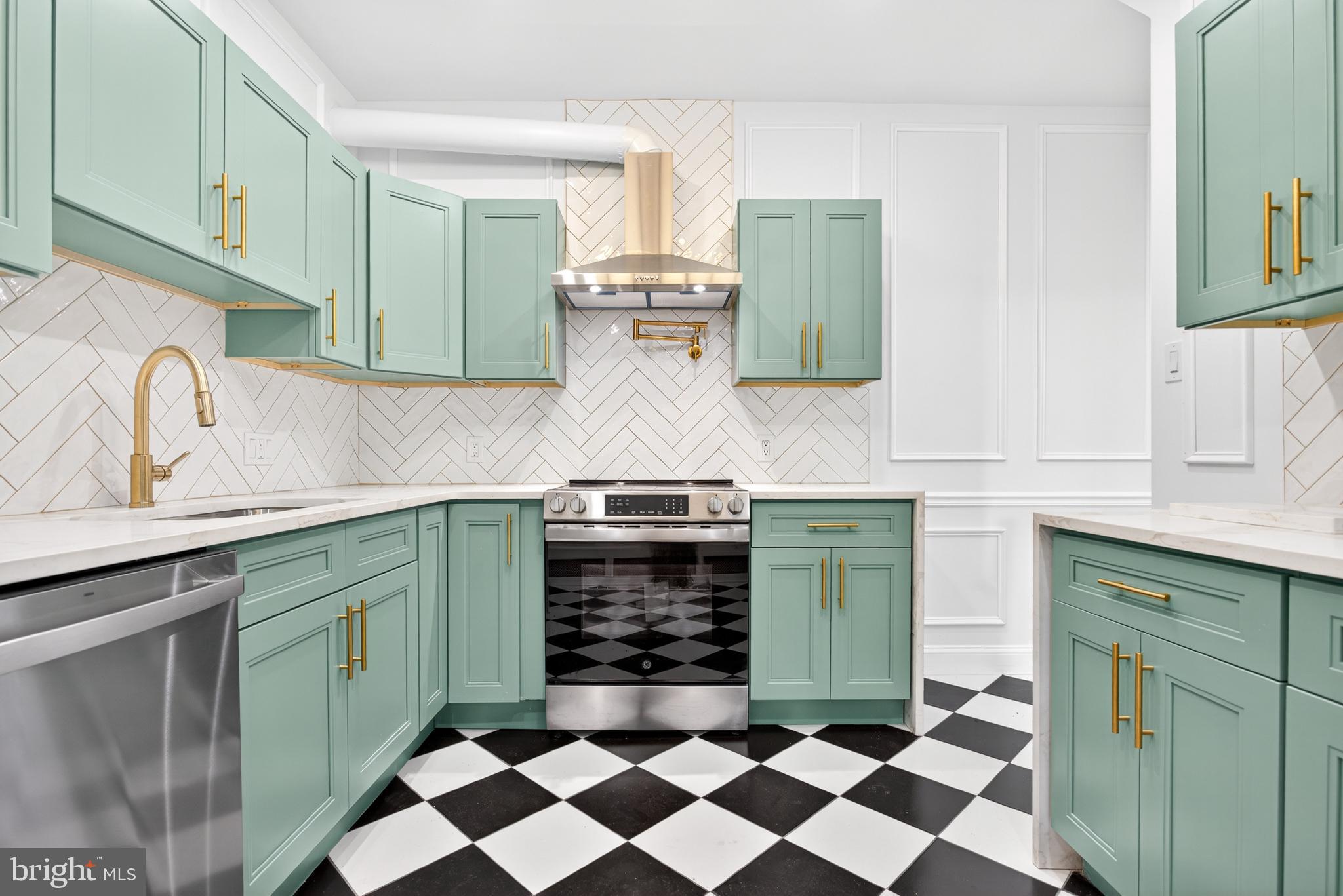 COBBS CREEK - Residential