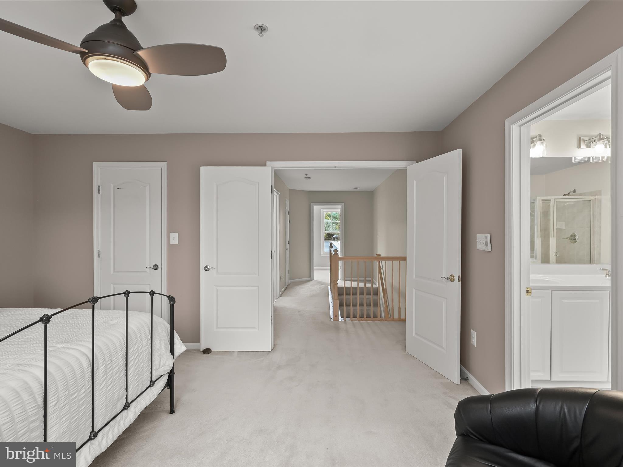 FAIRWAY VILLAS - Residential