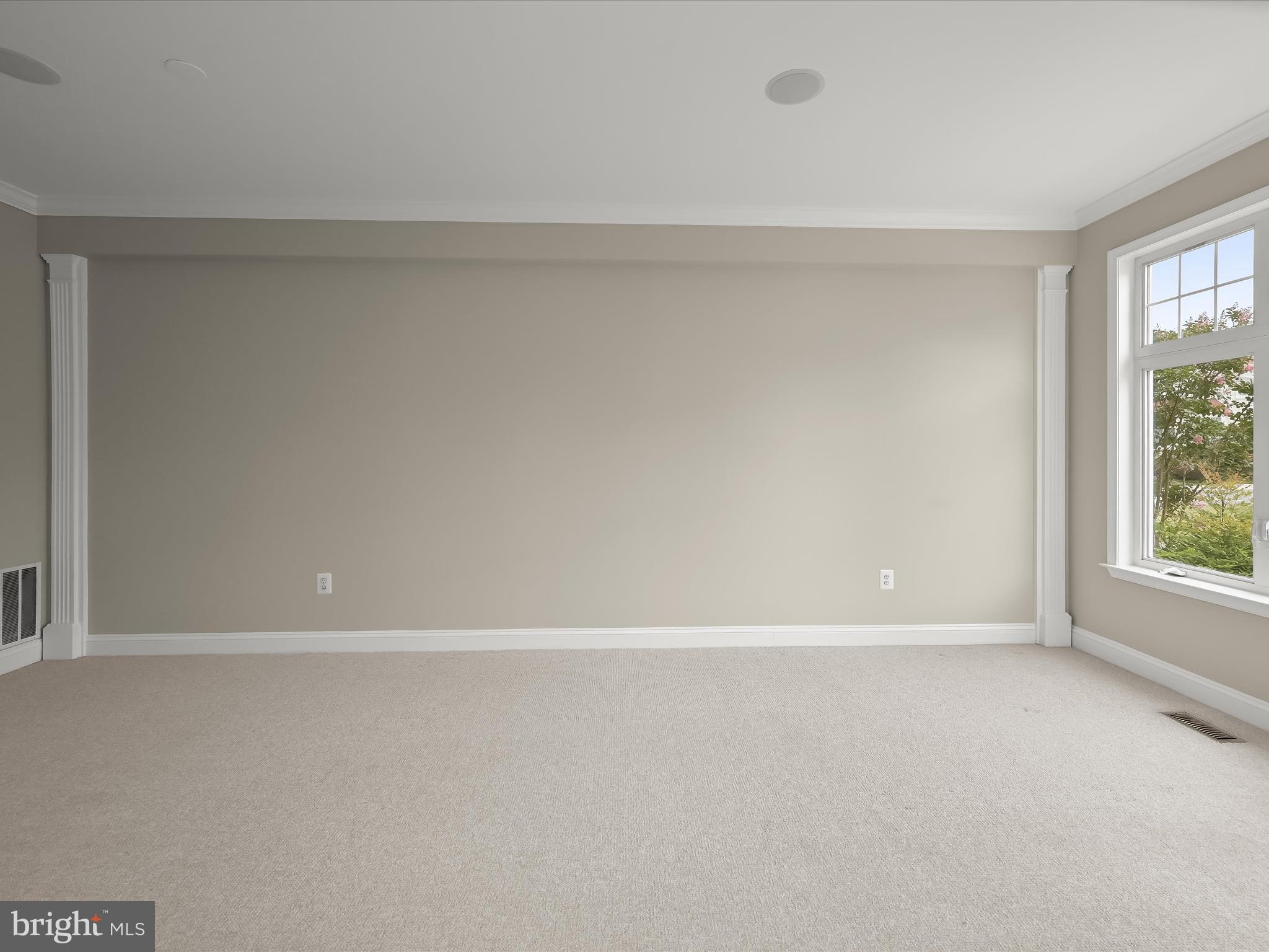 FAIRWAY VILLAS - Residential