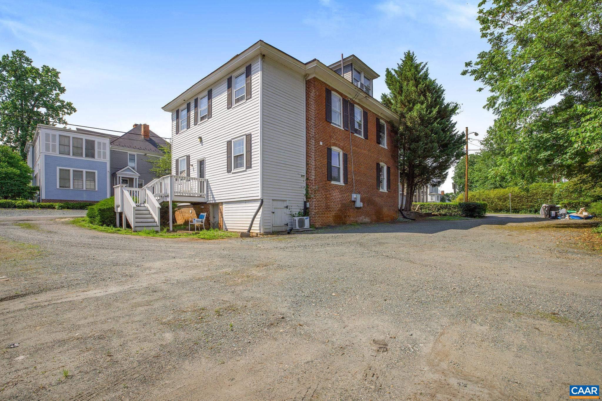 PRESTON HEIGHTS - Residential