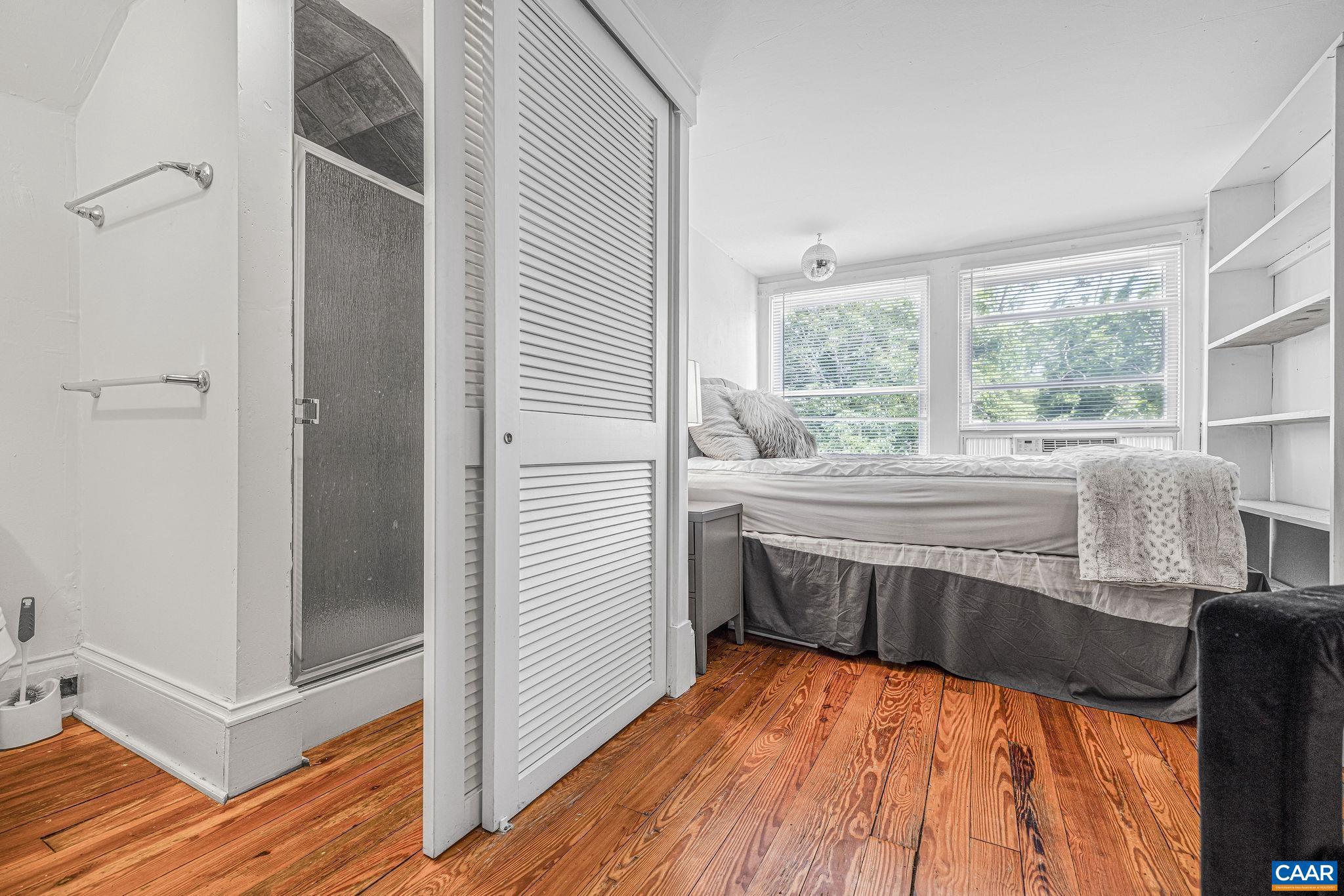 PRESTON HEIGHTS - Residential